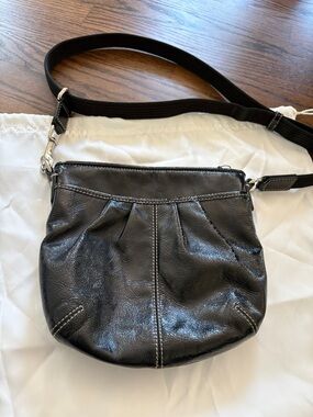 Coach Soho Black Leather Pleated Crossbody Swingpack Bag